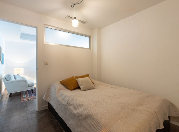Resale - Townhouse - Torrevieja - Torrevieja Centro