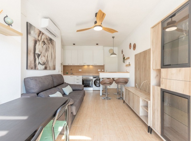 Resale - Apartment - Torrevieja - Lago Jardin