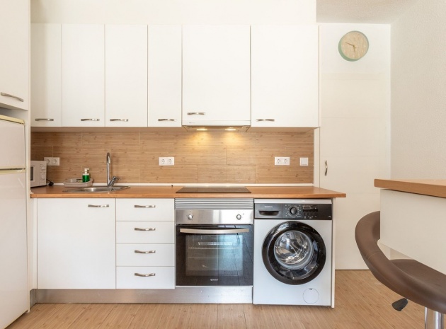Resale - Apartment - Torrevieja - Lago Jardin