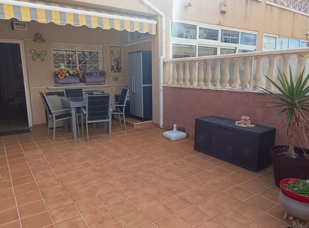 Resale - Villa - Orihuela - Orihuela Costa