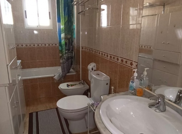 Resale - Villa - Orihuela - Orihuela Costa