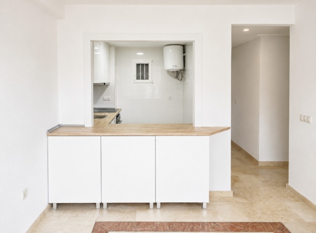 Resale - Apartment - Orihuela - Campoamor