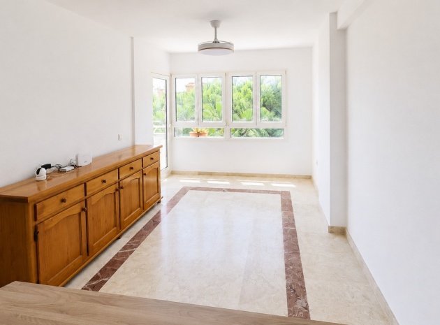 Resale - Apartment - Orihuela - Campoamor