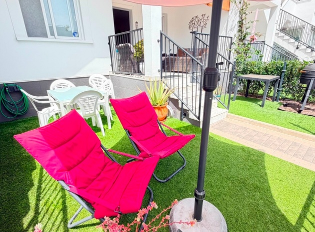 Resale - Apartment - Torrevieja - Aguas Nuevas