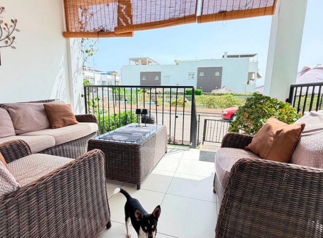 Resale - Apartment - Torrevieja - Aguas Nuevas