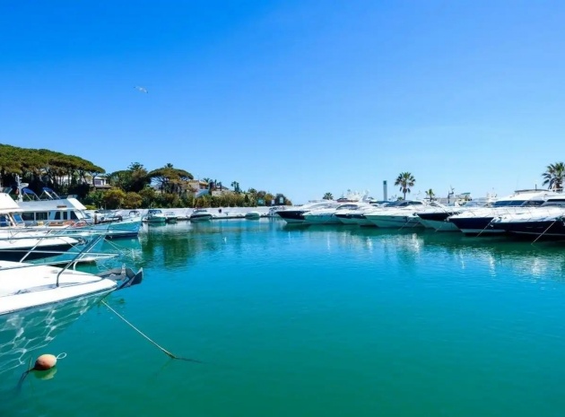 New Build - Apartment - Marbella - Cabopino Golf