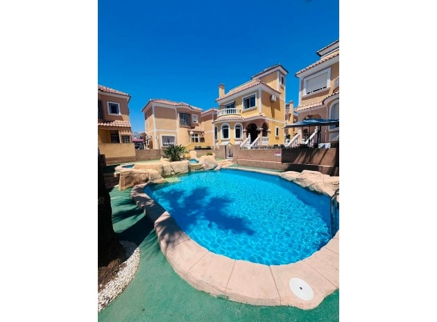 Resale - Villa - Orihuela - Blue Lagoon