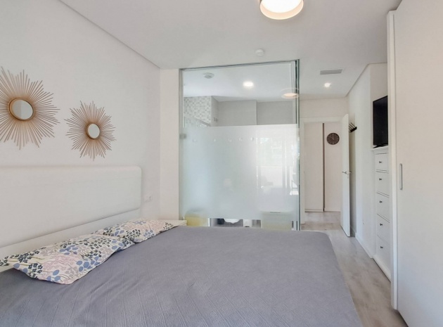 Resale - Apartment - Orihuela - Los Dolses