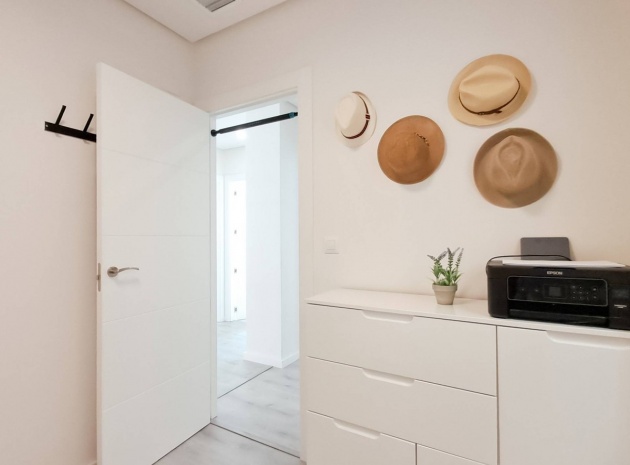 Resale - Apartment - Orihuela - Los Dolses