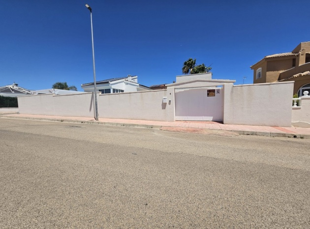 Resale - Villa - Rojales - Ciudad Quesada
