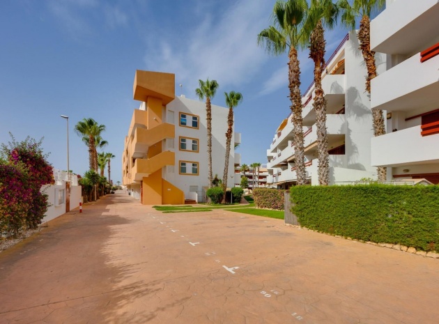 Resale - Apartment - Orihuela - Orihuela Costa