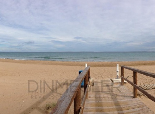 Resale - Apartment - Torrevieja - La Mata