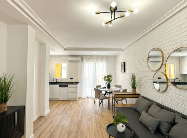 Resale - Townhouse - Orihuela - La Regia