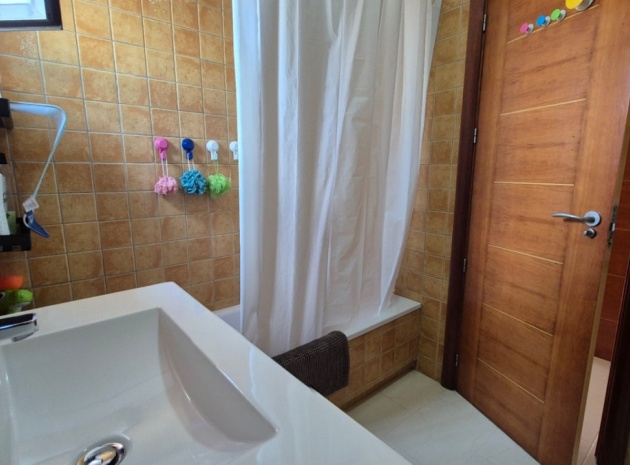 Resale - Villa - Torrevieja - Torrevieja Centro