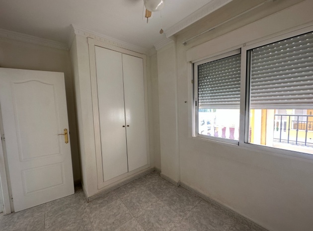 Resale - Apartment - Algorfa - fontana
