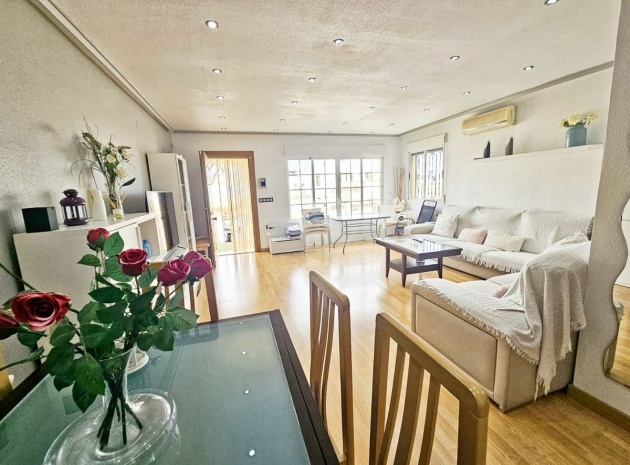 Resale - Villa - Orihuela - Los Altos