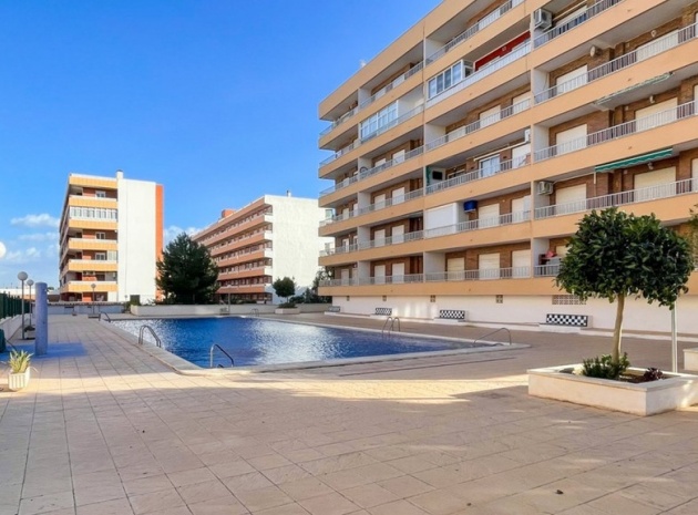 Resale - Apartment - Orihuela - Punta Prima