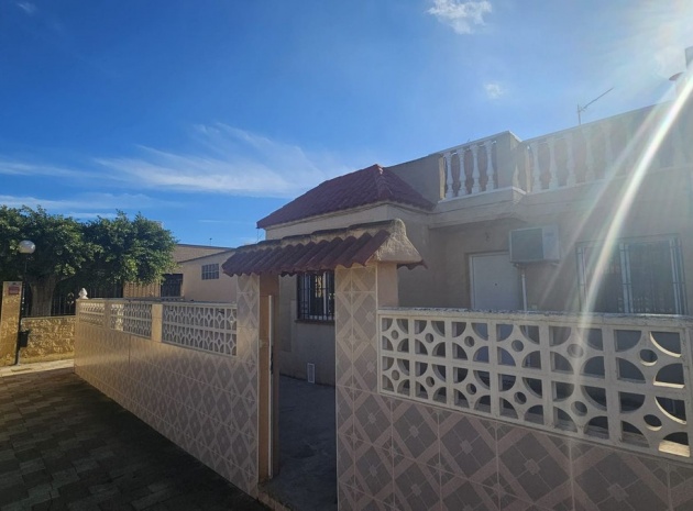 Resale - Townhouse - Torrevieja - Torrevieja Centro
