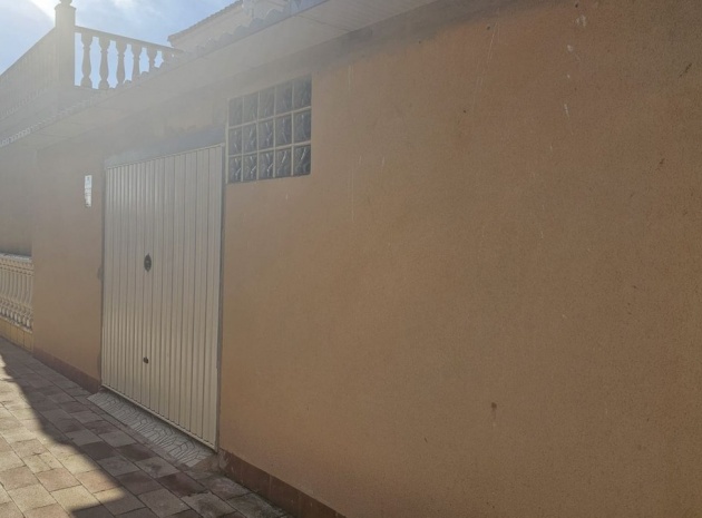 Resale - Townhouse - Torrevieja - Torrevieja Centro