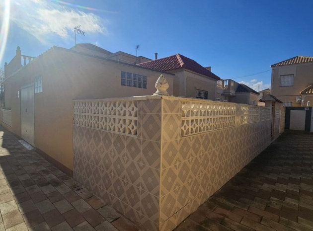 Resale - Townhouse - Torrevieja - Torrevieja Centro