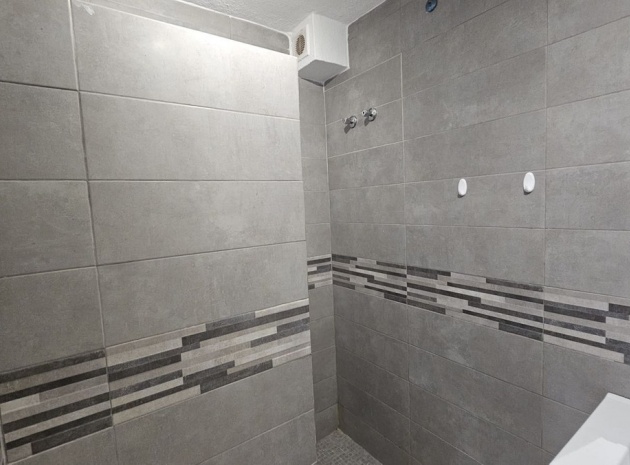 Resale - Townhouse - Torrevieja - Torrevieja Centro