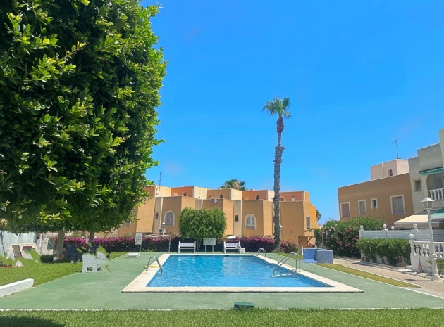 Resale - Villa - Torrevieja - La Mata