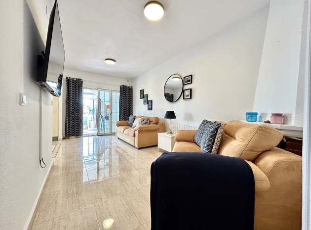 Resale - Villa - Orihuela - Villamartin