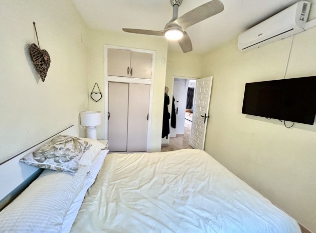 Resale - Villa - Orihuela - Villamartin