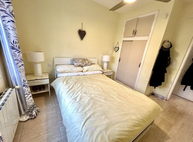 Resale - Villa - Orihuela - Villamartin