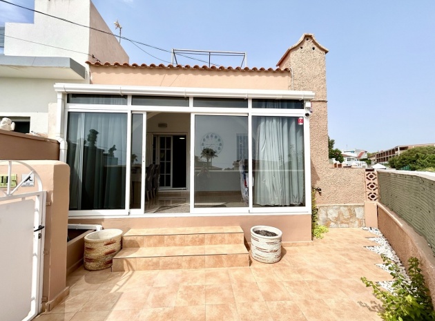 Resale - Villa - Orihuela - Villamartin