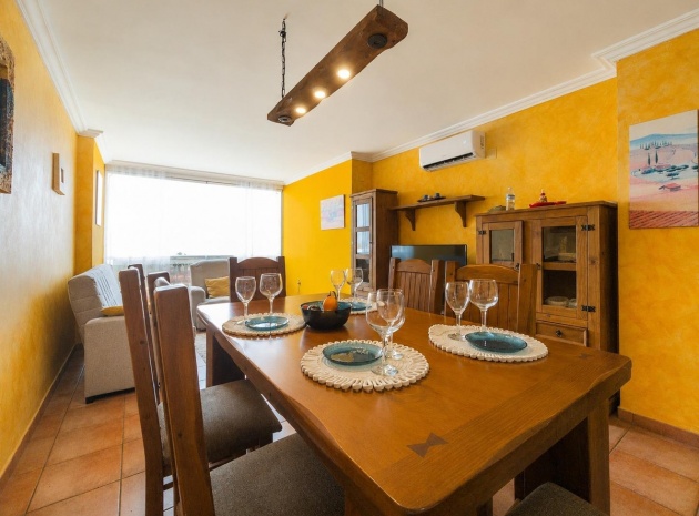 Resale - Apartment - Torrevieja - Torrevieja Centro