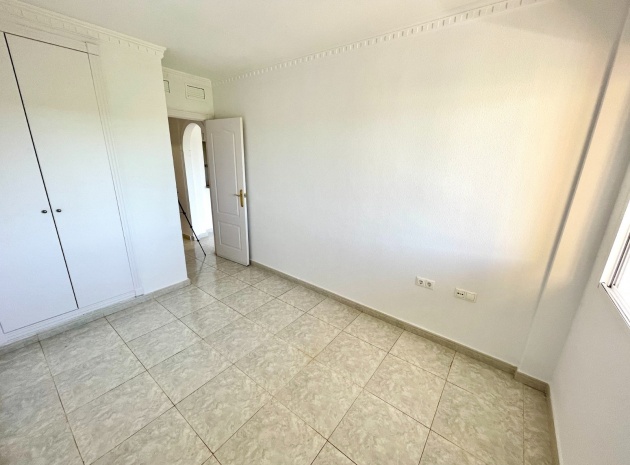 Resale - Apartment - Algorfa - fontana