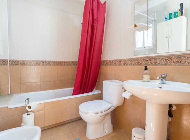 Resale - Villa - Villamartin - vista azul