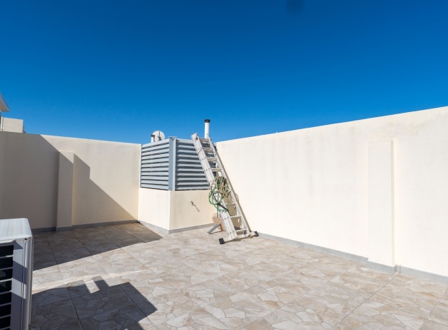 Resale - Villa - Villamartin - vista azul