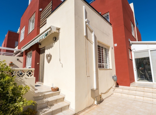 Resale - Villa - Villamartin - vista azul