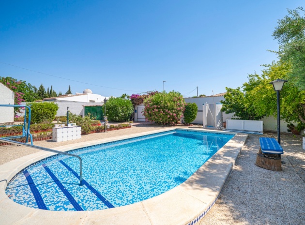 Resale - Villa - Ciudad Quesada