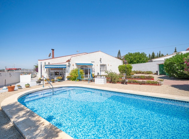 Resale - Villa - Ciudad Quesada