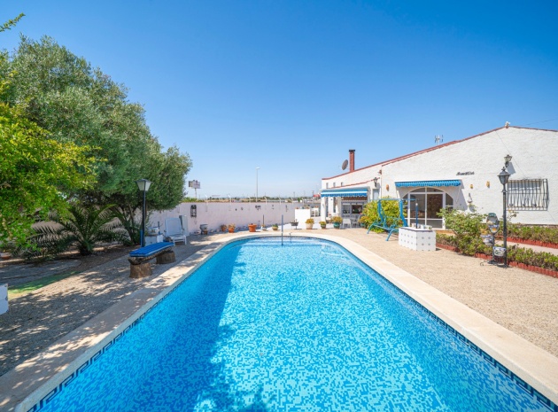 Resale - Villa - Ciudad Quesada