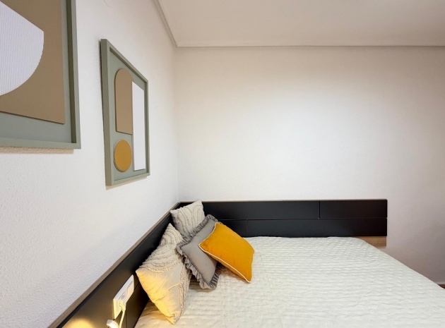 Revente - Appartement - Torrevieja - Beachside Torrevieja