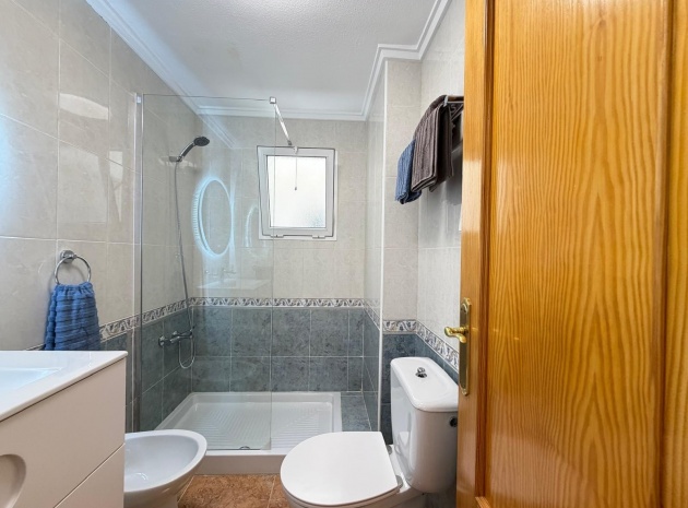 Revente - Appartement - Torrevieja - Beachside Torrevieja