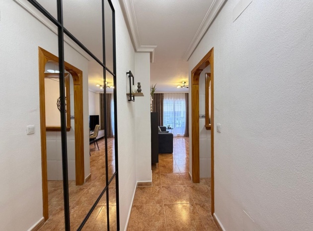 Revente - Appartement - Torrevieja - Beachside Torrevieja