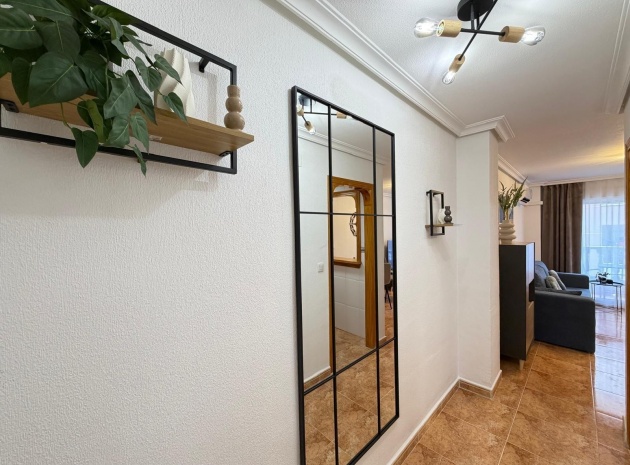 Revente - Appartement - Torrevieja - Beachside Torrevieja