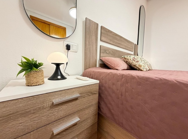 Revente - Appartement - Torrevieja - Beachside Torrevieja