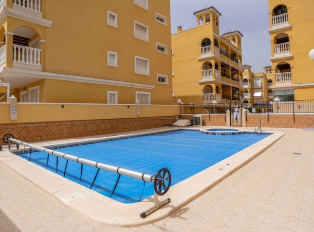 Resale - Apartment - Algorfa
