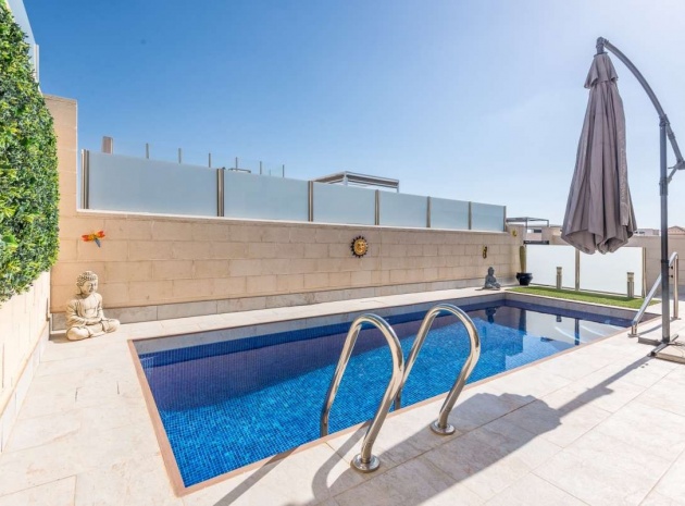 Resale - Villa - Orihuela - Orihuela Costa