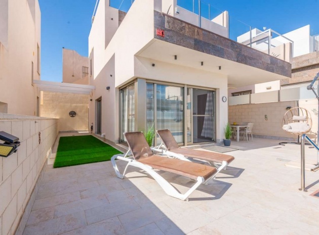 Resale - Villa - Orihuela - Orihuela Costa