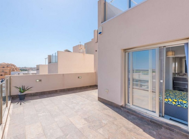 Resale - Villa - Orihuela - Orihuela Costa