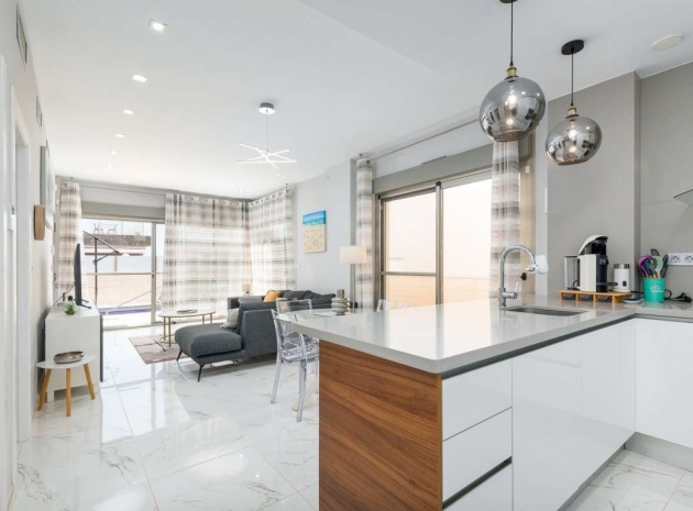 Resale - Villa - Orihuela - Orihuela Costa