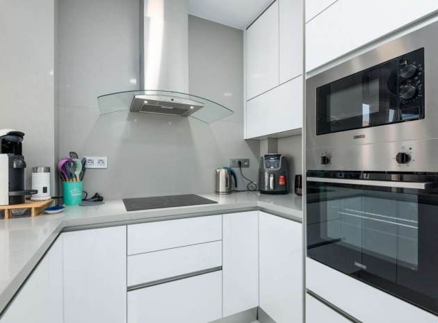 Resale - Villa - Orihuela - Orihuela Costa