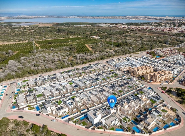 Resale - Villa - Orihuela - Orihuela Costa